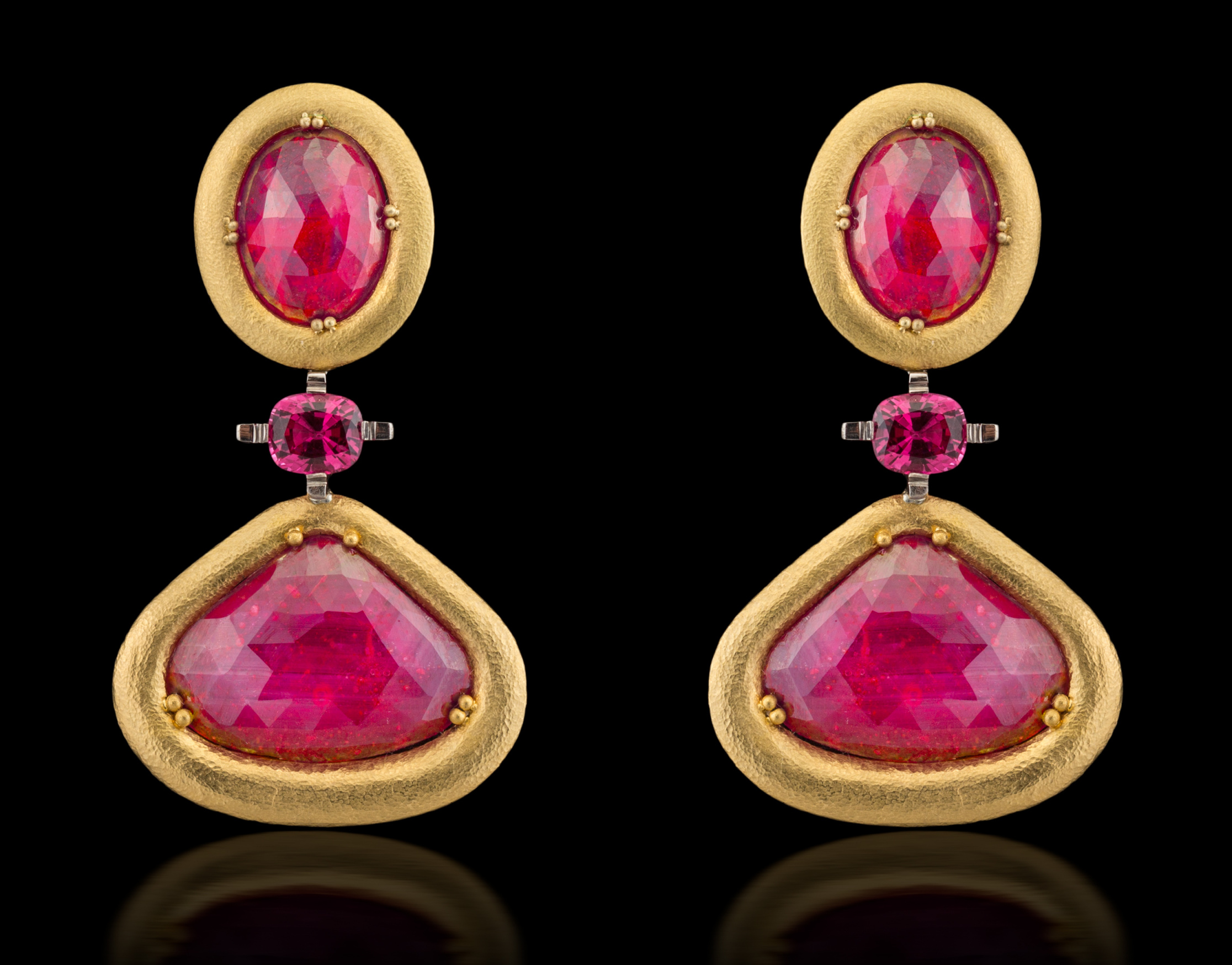 Earrings in 22K gold with Rubies (13.24 ctw.) and Spinel (0.80 ctw.), Heath London Jewelry